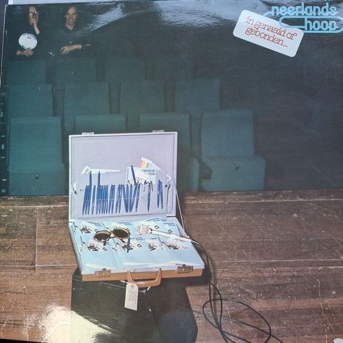 in genaaid of gebonden