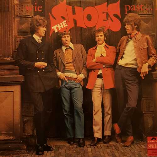 wie the shoes past...